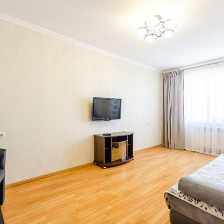 Artal Apartment On Obolonskaya Square 3 Kiev Luaran gambar