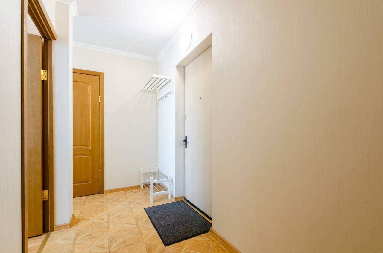 Artal Apartment On Obolonskaya Square 3 Kiev Luaran gambar